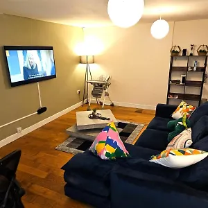 O2 Arena Cool Breeze House Apartment London